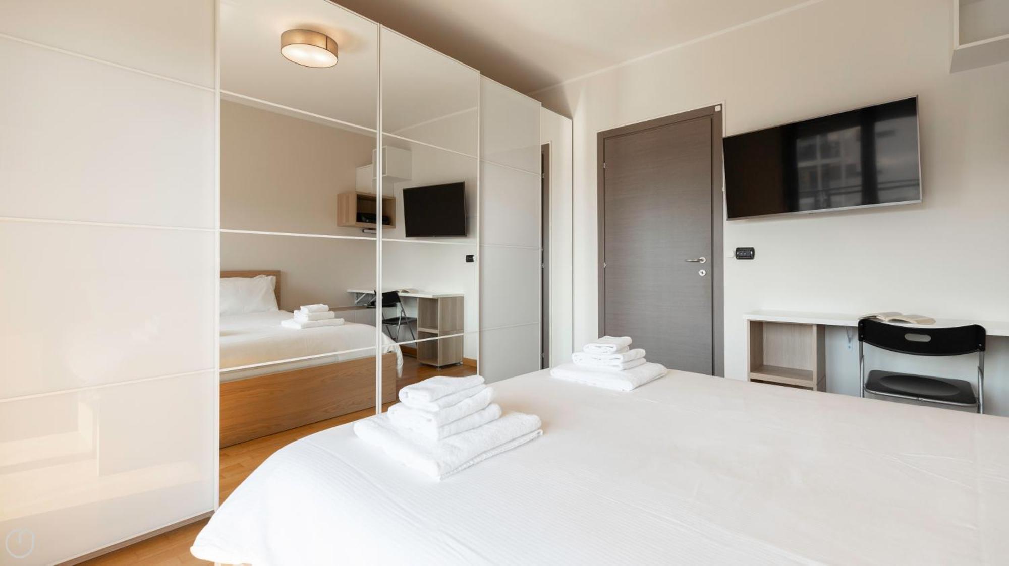 Italianway - Tognazzi 6 Apartment Sesto San Giovanni Bagian luar foto